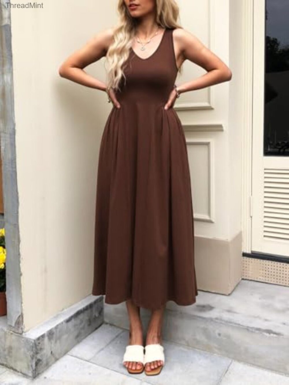 Sleeveless V-Neck Midi A-Line Dress with Pockets, Flowy Swing Sundress, Pleated - Picture 2 of 7